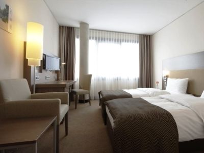 Hotel Intercityhotel 4*