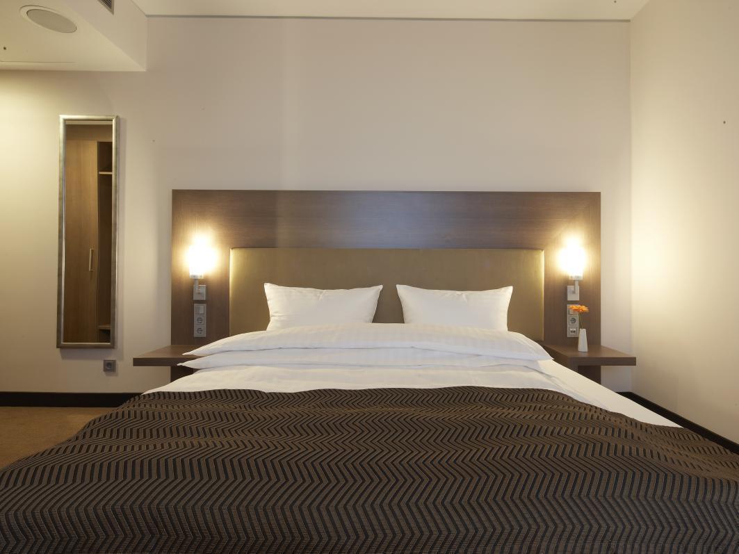 Intercityhotel 4*