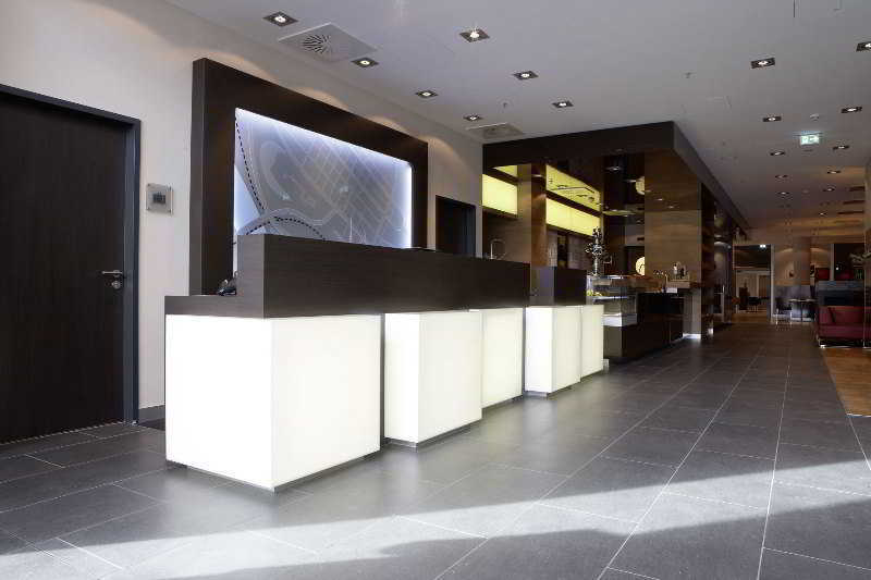 Intercityhotel Hotel 4*